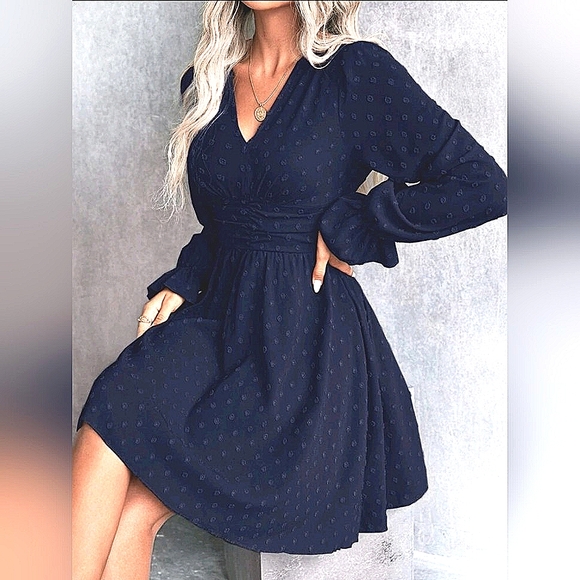 New Flowy Dot Long Sleeve Ruched Waist Short Dress Navy Blue - Picture 3 of 8